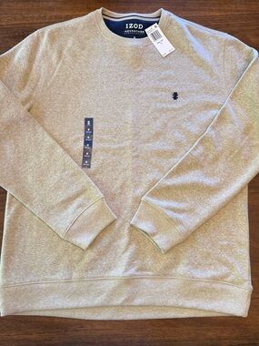 NEW Izod Men’s Crewneck Sweatshirt in Carmel Heather Size M